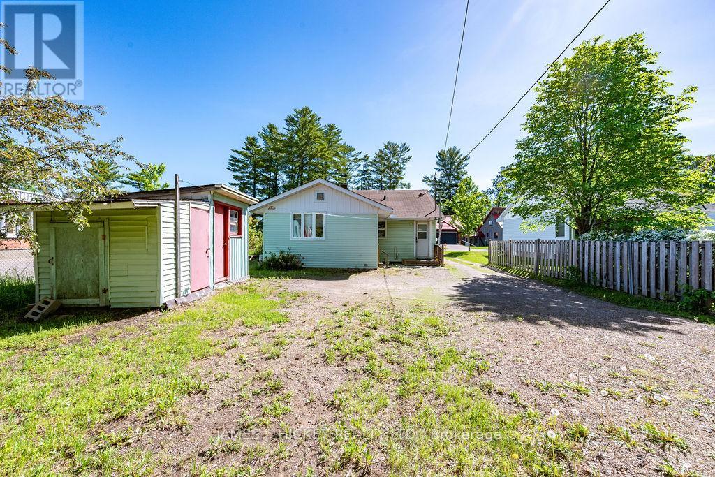 6 Hillcrest Avenue Property Photo 35