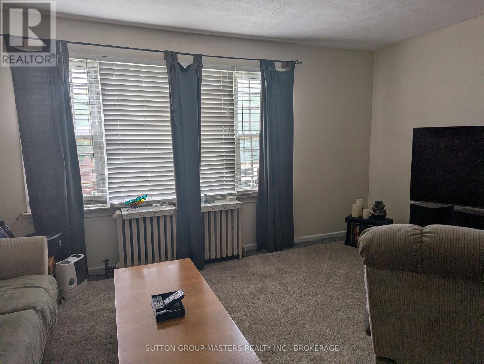 165 Helen Street Property Photo 22