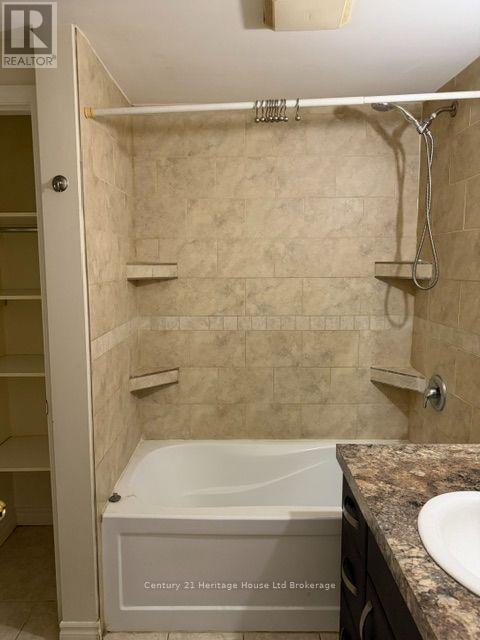 13 - 900 James Street Property Photo 7