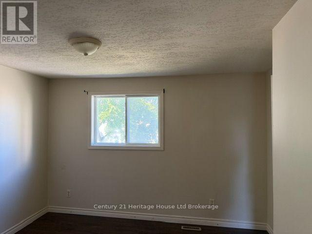 13 - 900 James Street Property Photo 8