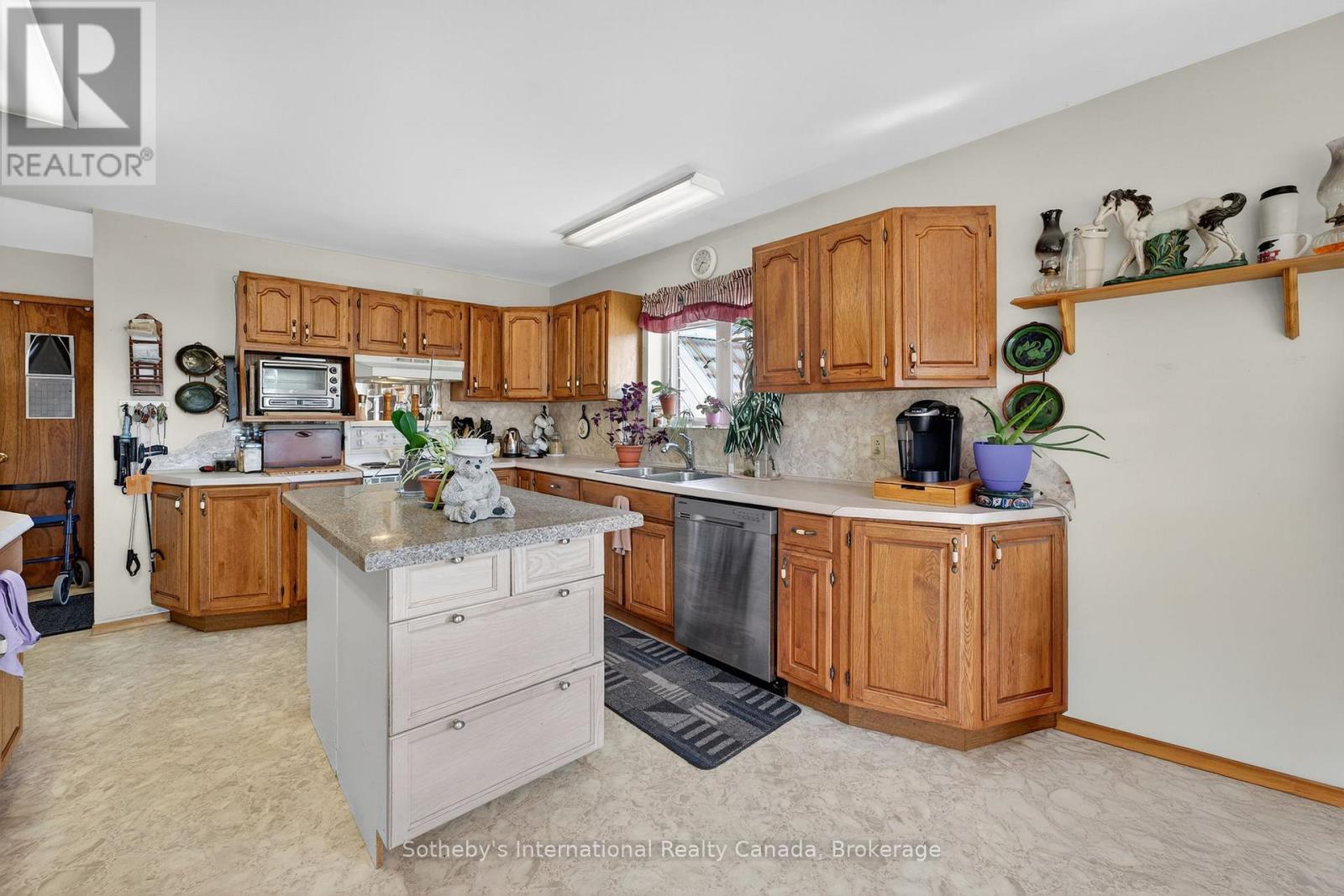 122 Mcfadden Line Property Photo 8