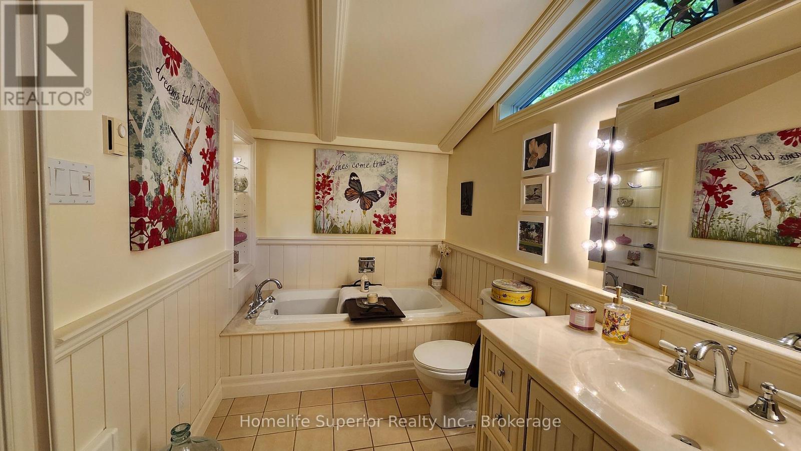 1121 Cook Road Property Photo 18