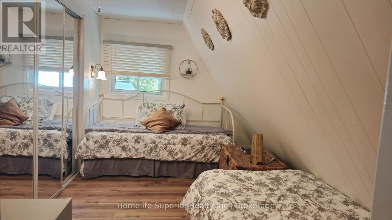 1121 Cook Road Property Photo 22