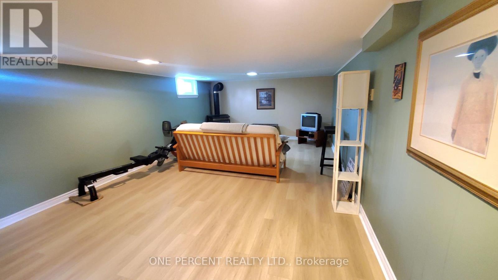 164 Redford Crescent Property Photo 18