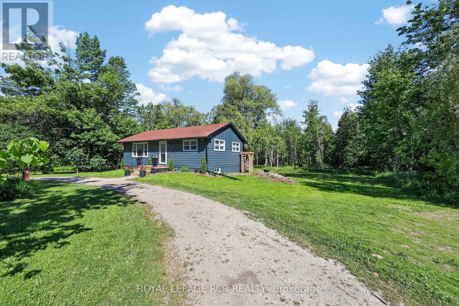 308451 Hockley Road Property Photo 2