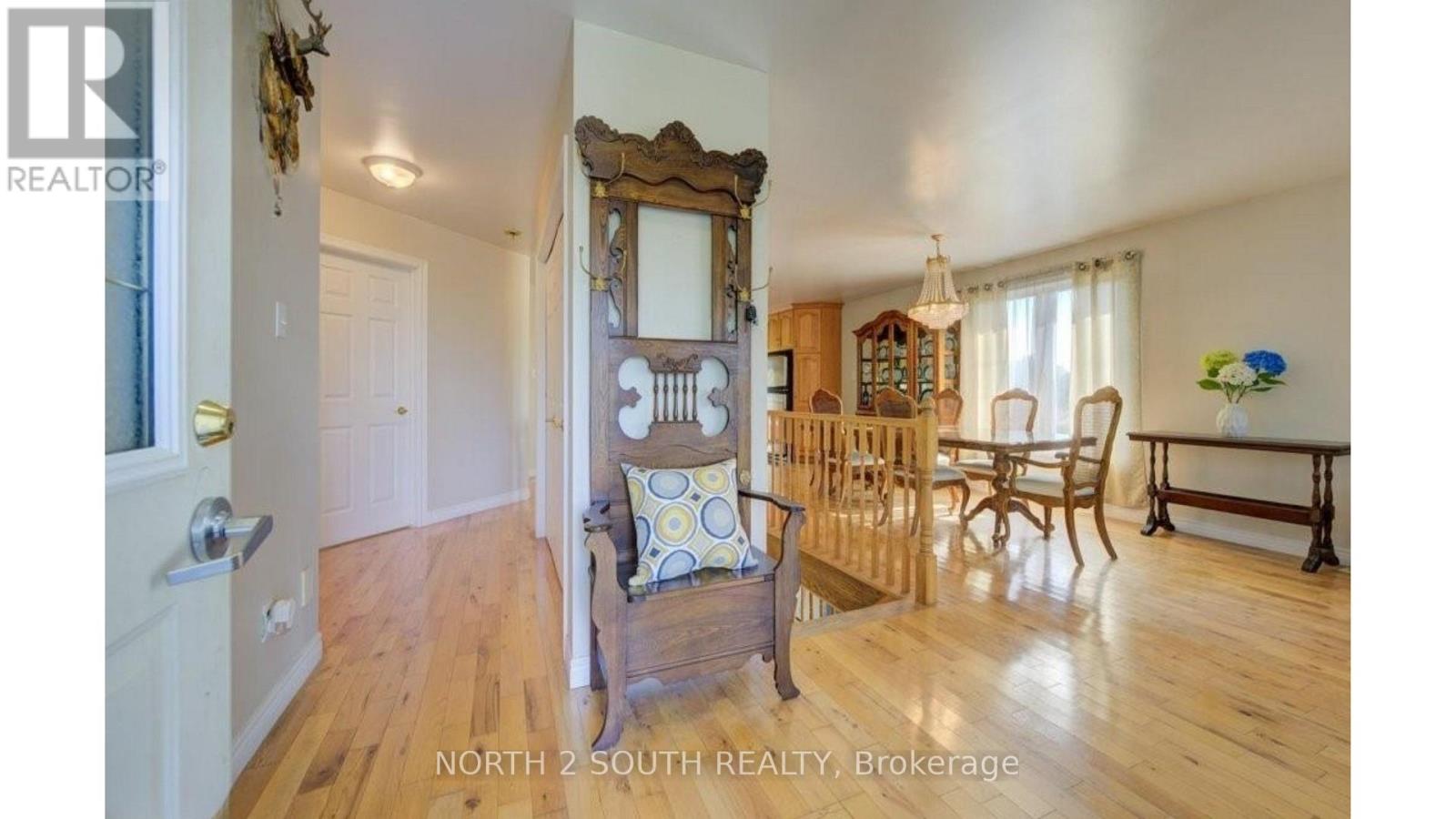 6737 Highway 20 Property Photo 9