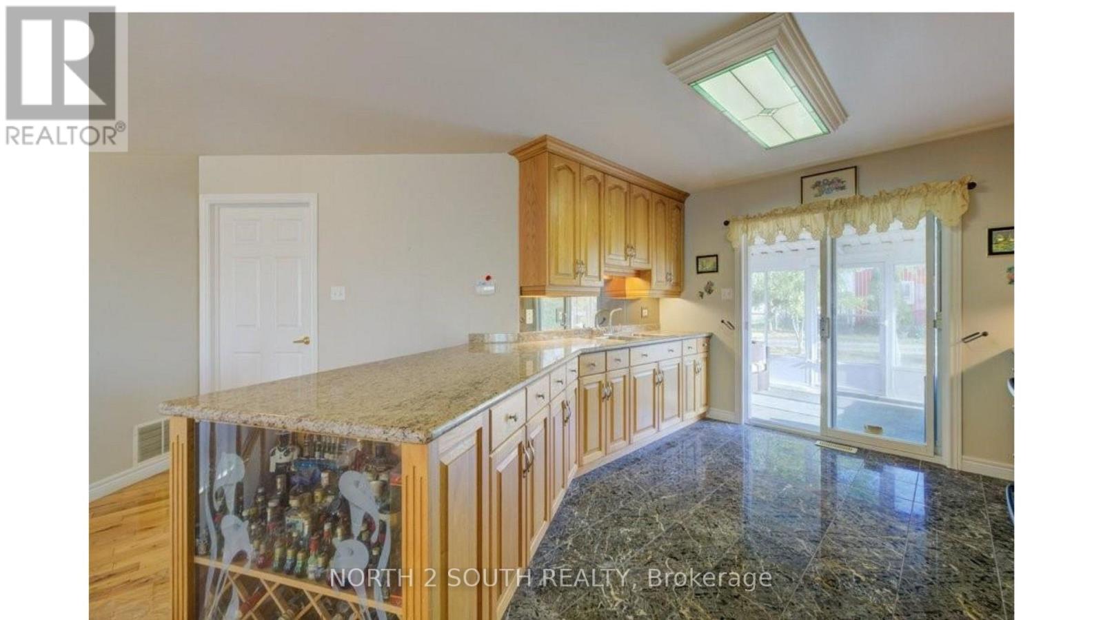 6737 Highway 20 Property Photo 15