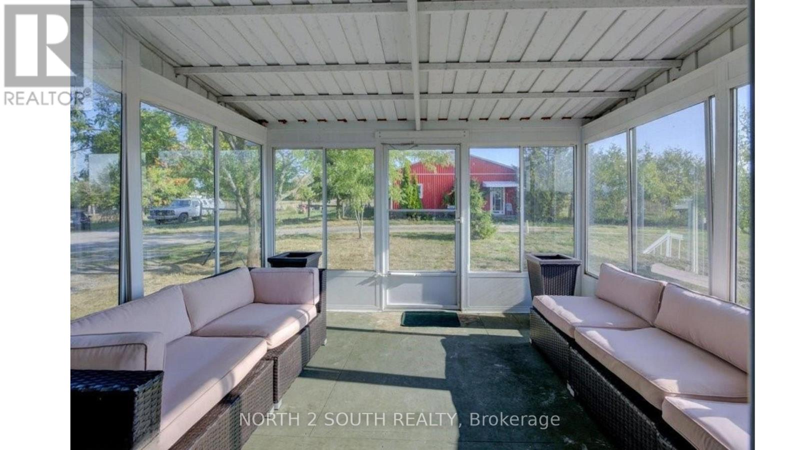 6737 Highway 20 Property Photo 19