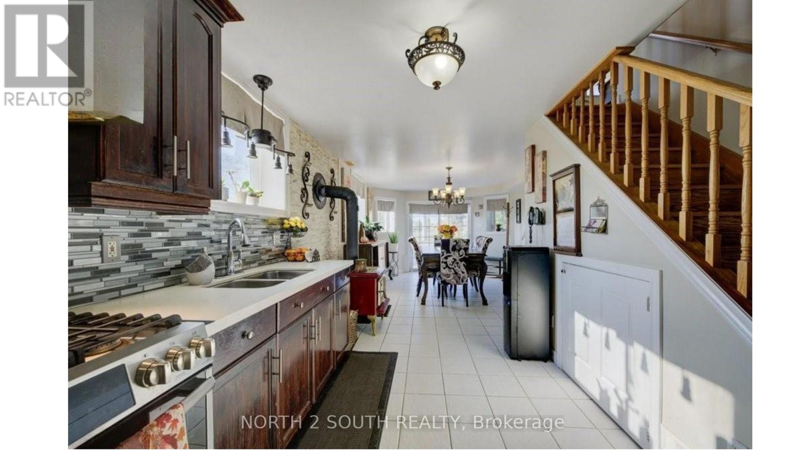 6737 Highway 20 Property Photo 22