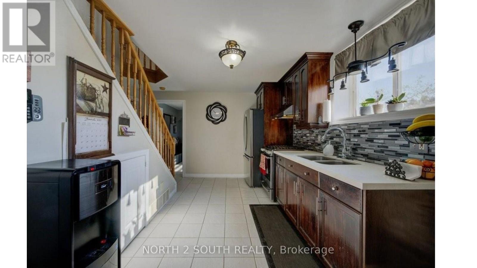 6737 Highway 20 Property Photo 24