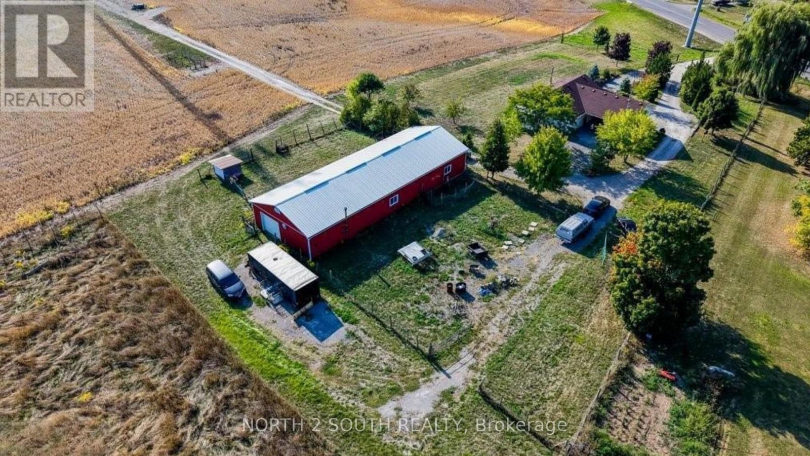 6737 Highway 20 Property Photo 44