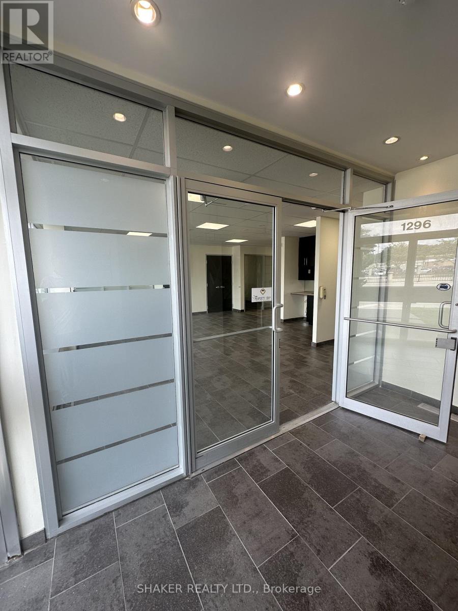 1296 Carling Avenue Property Photo 4