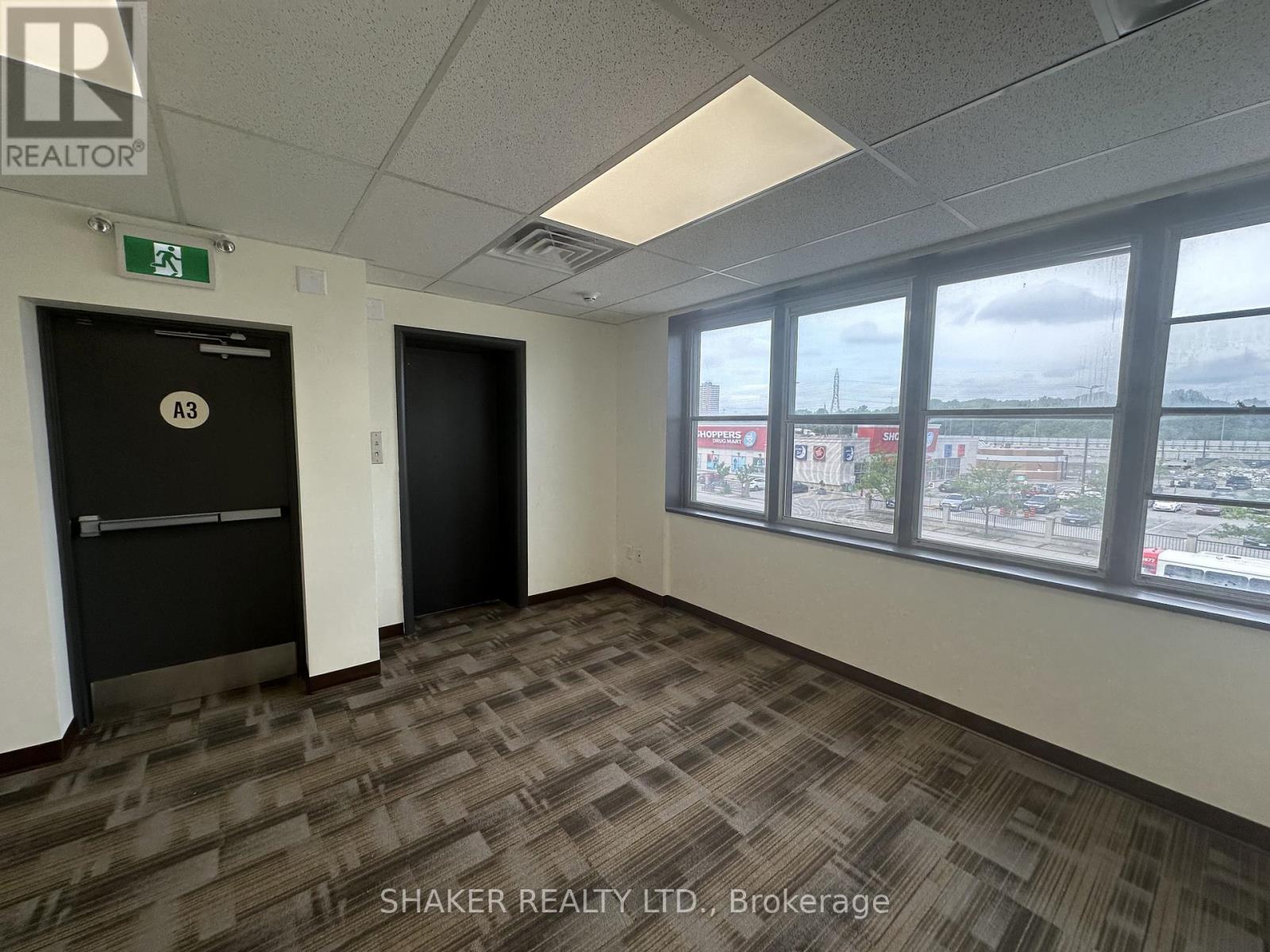 1296 Carling Avenue Property Photo 18