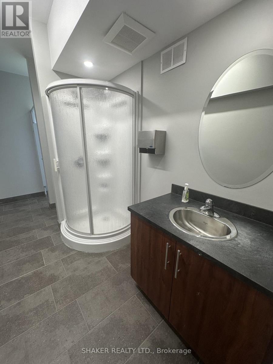 1296 Carling Avenue Property Photo 22