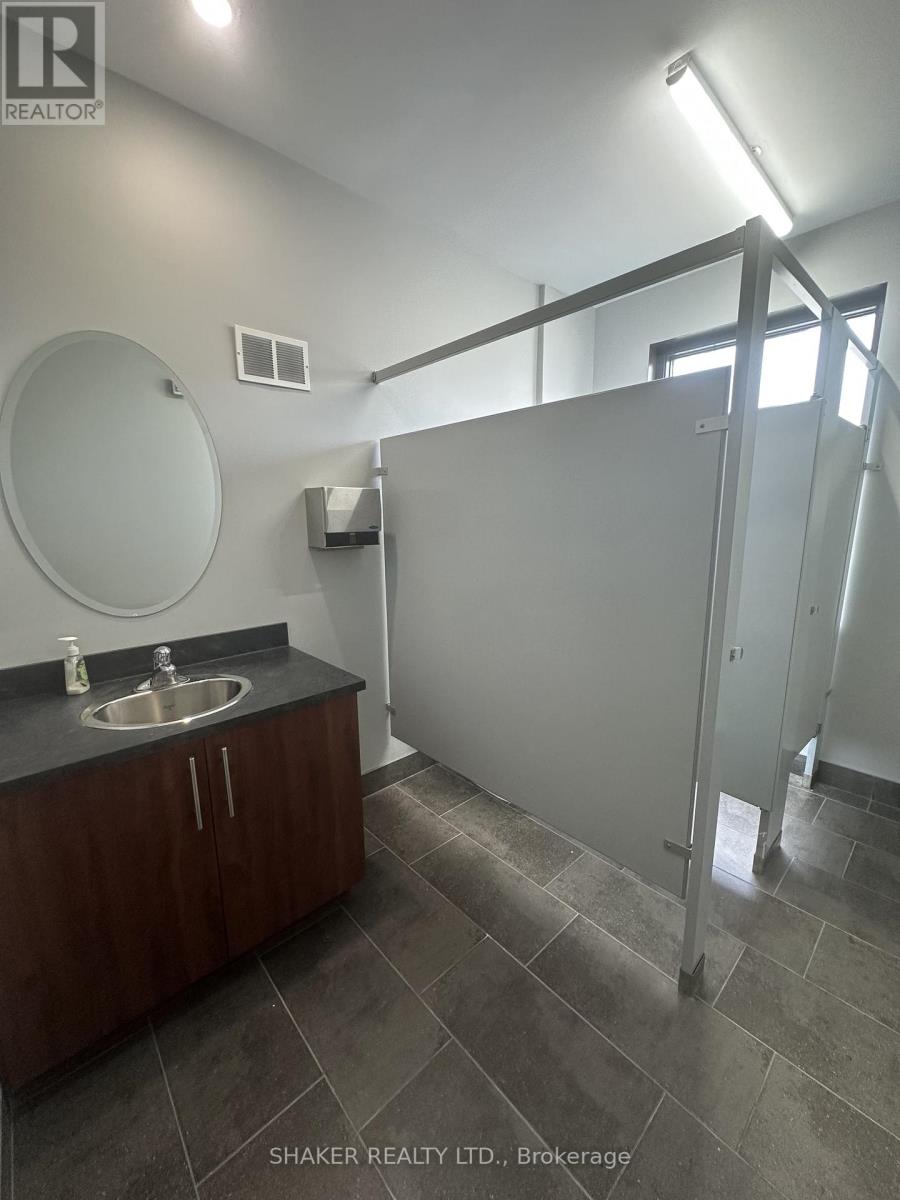 1296 Carling Avenue Property Photo 23