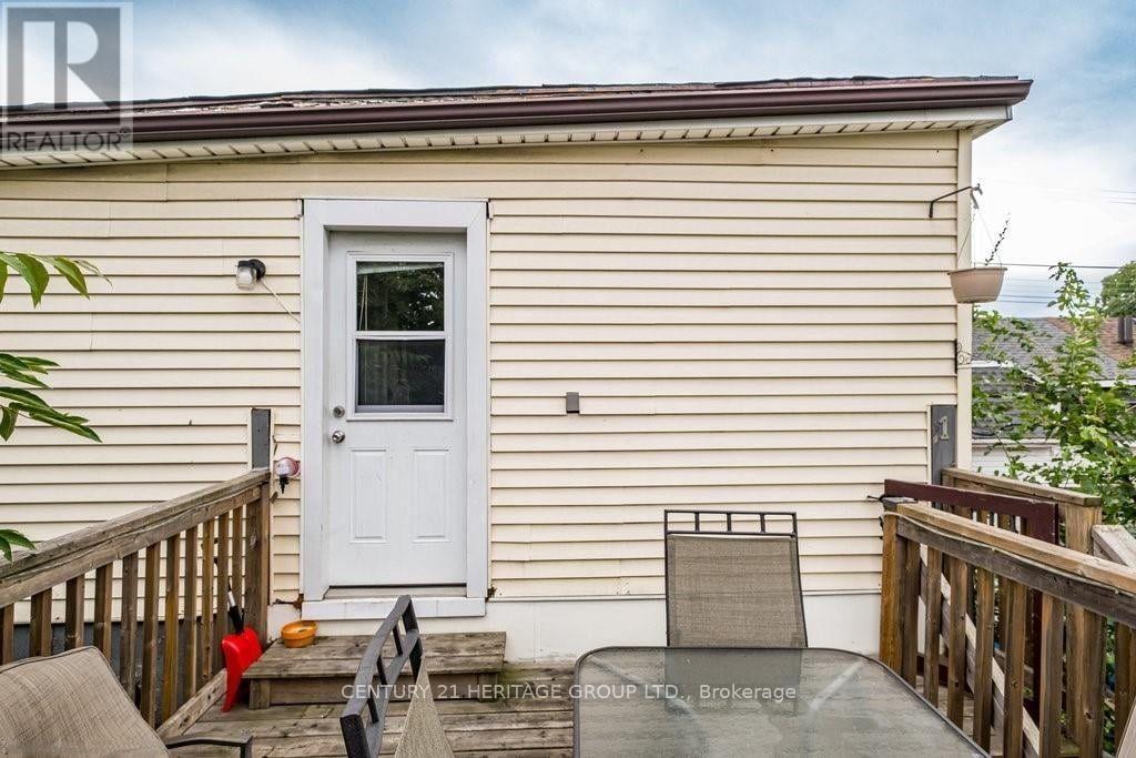 1125 CANNON STREET E
