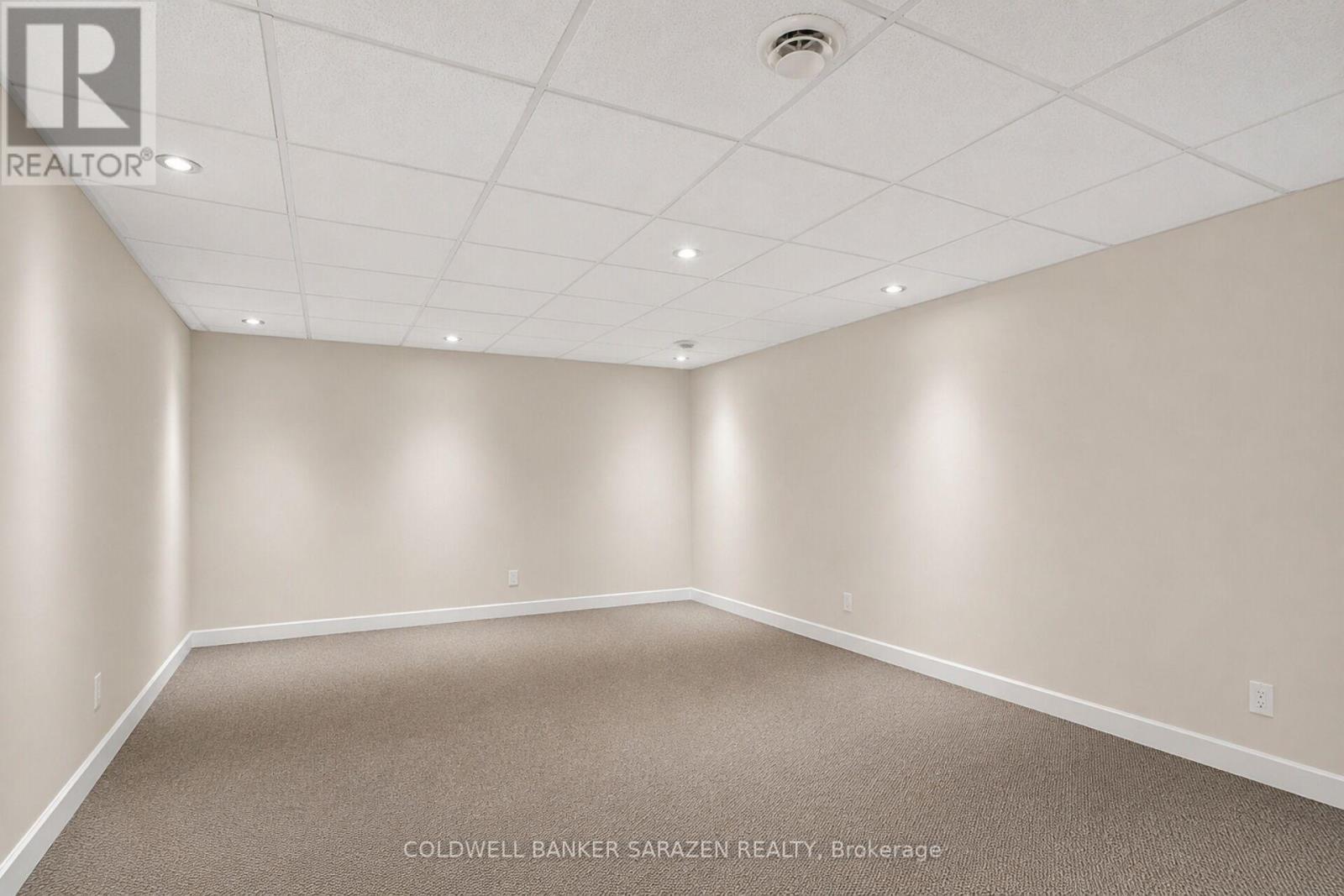 7 Barnstone Drive Property Photo 19