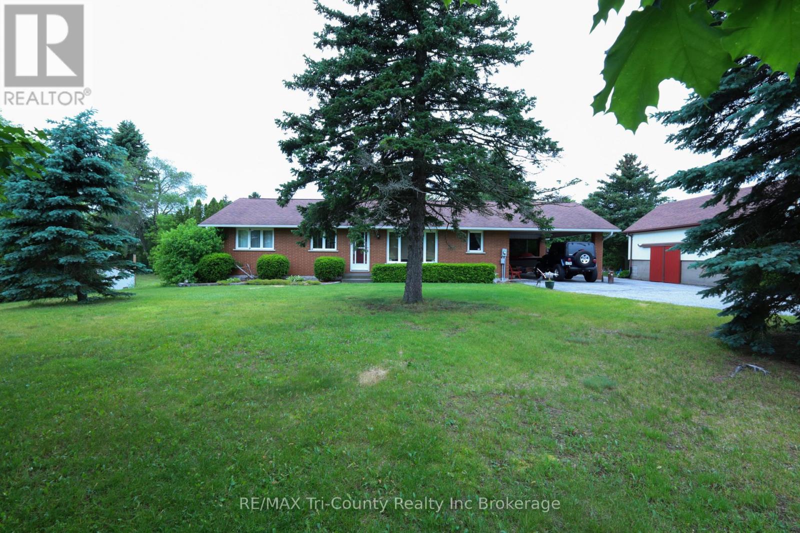 9113 PLANK ROAD Property Photo 1