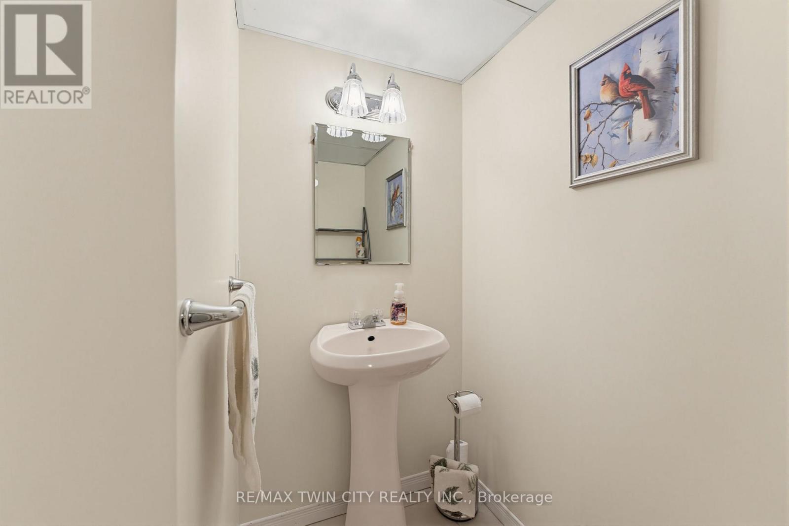 22 Dunsdon Street Property Photo 25