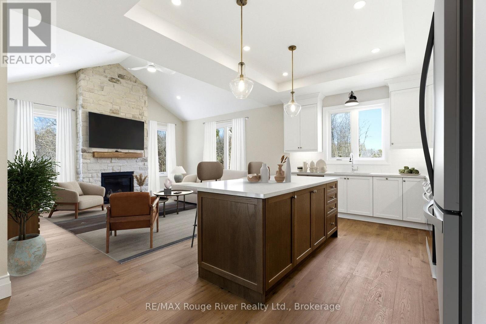 6-1000 D'arcy Street Property Photo 10