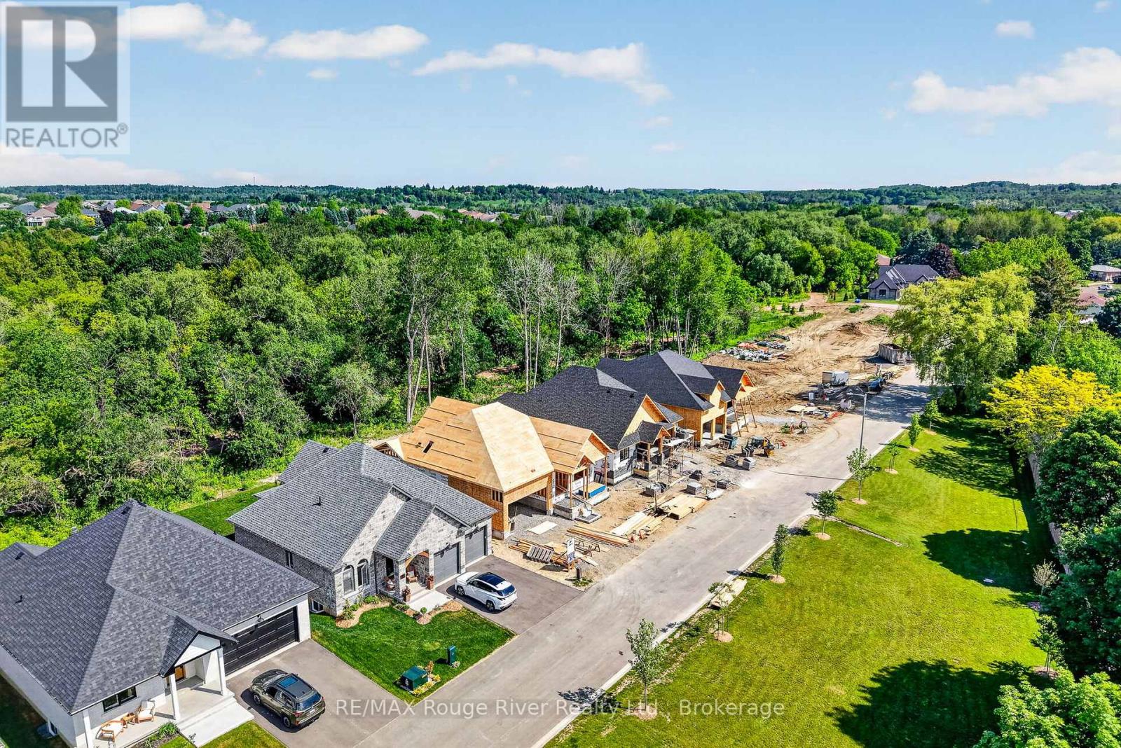 6-1000 D'arcy Street Property Photo 20