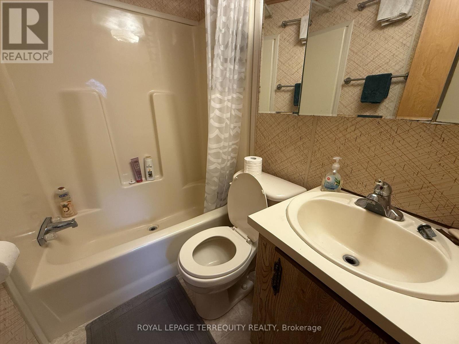 262 Birch Property Photo 19