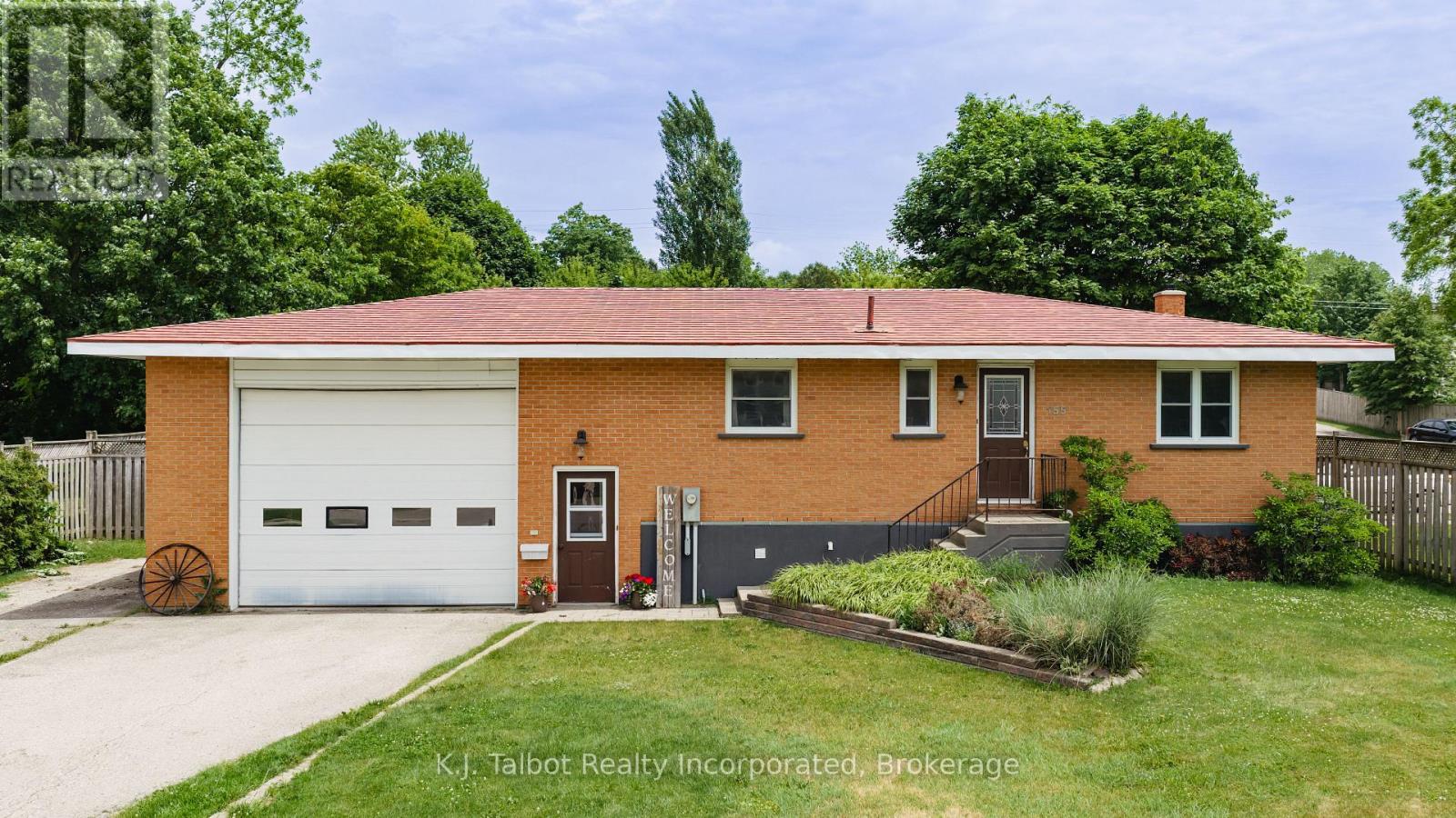 155 James Street Property Photo 1