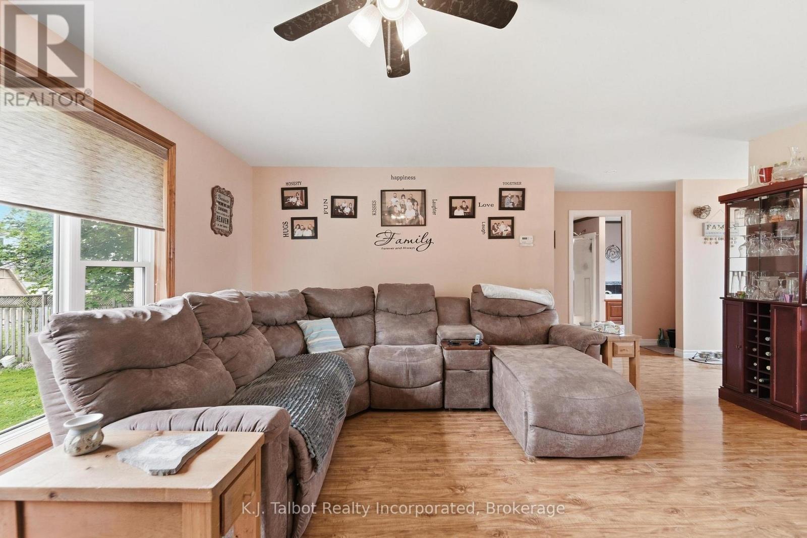 155 James Street Property Photo 6