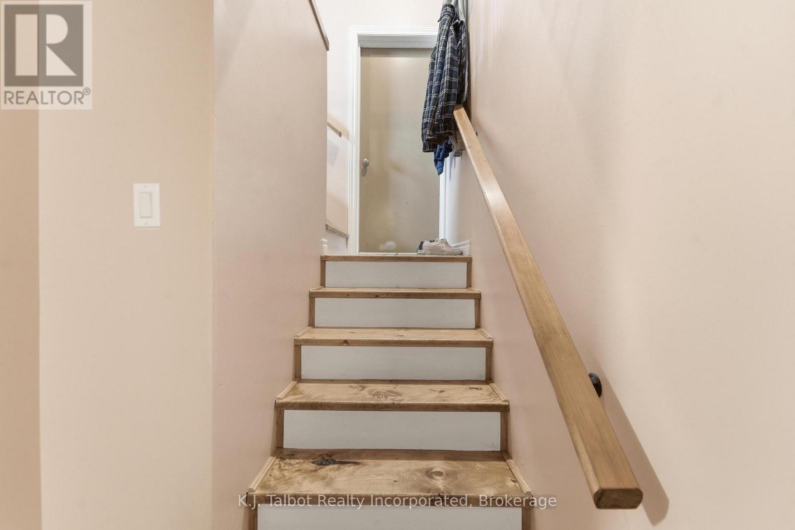 155 James Street Property Photo 16