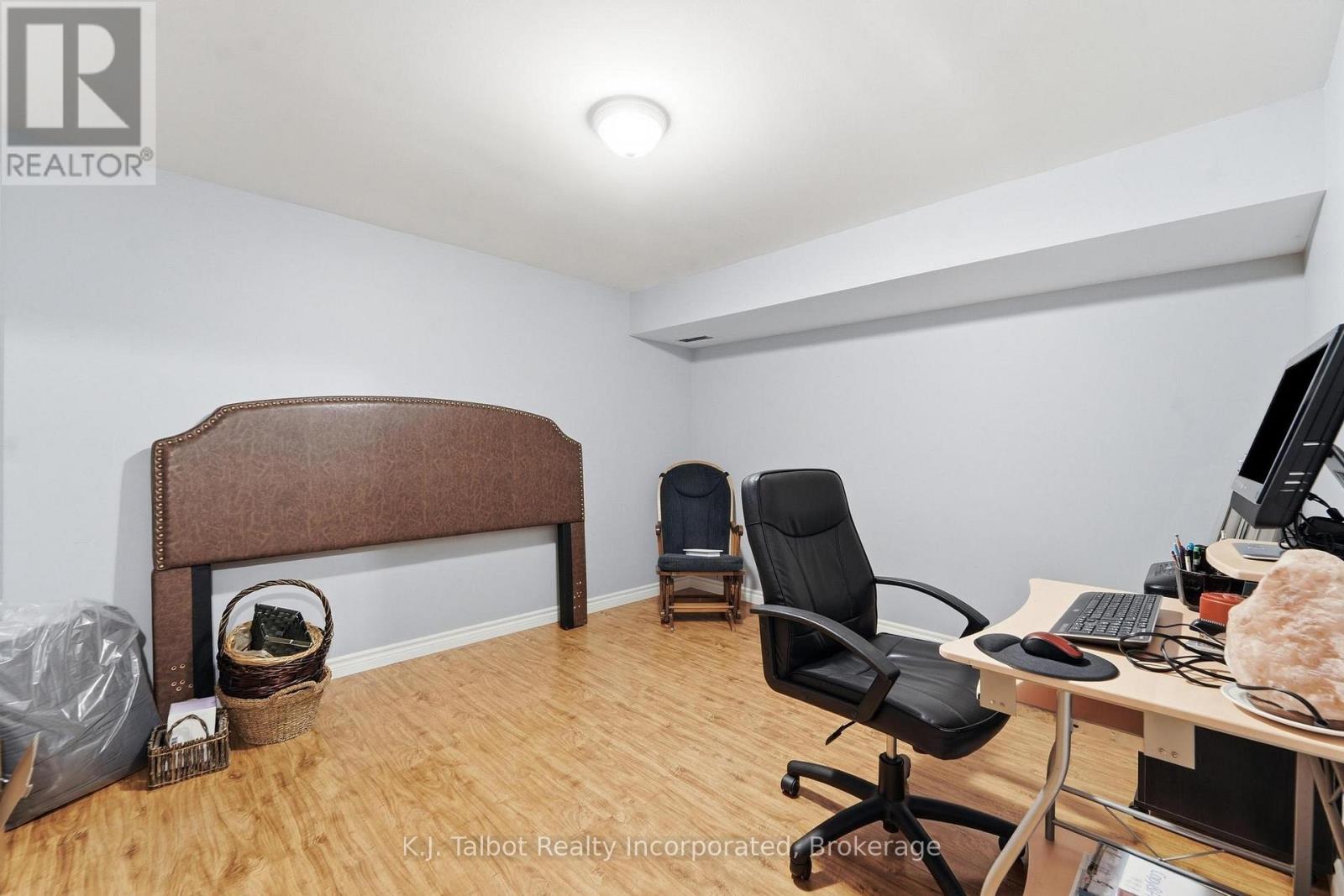 155 James Street Property Photo 21