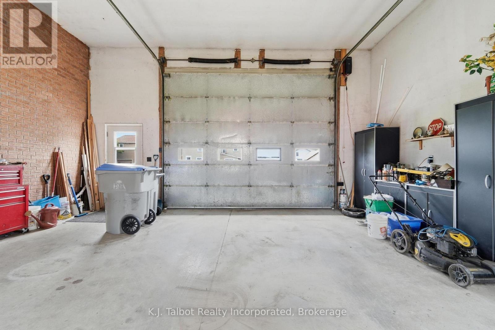155 James Street Property Photo 24