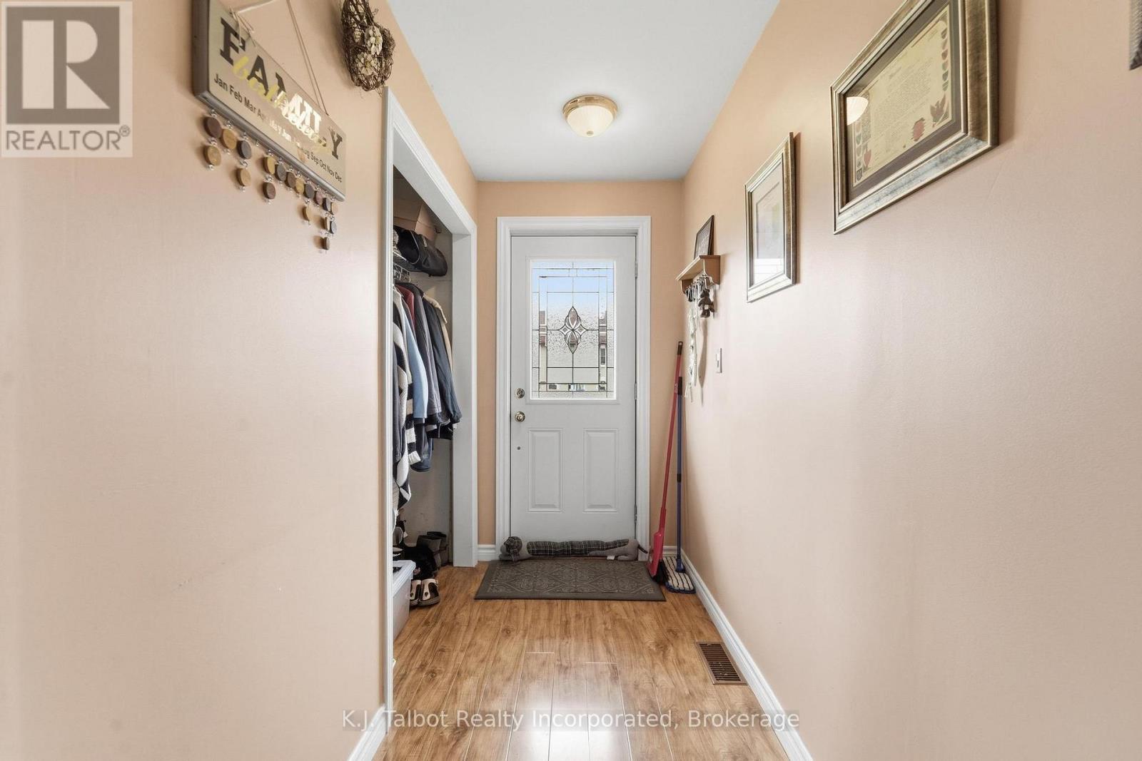 155 James Street Property Photo 27