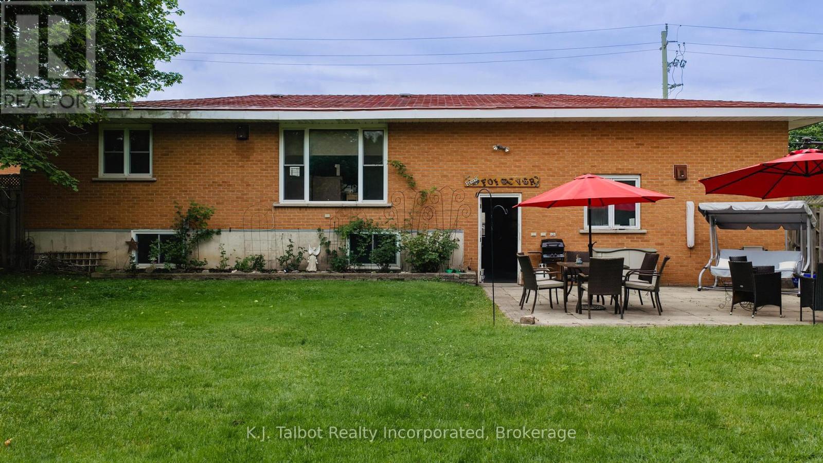 155 James Street Property Photo 34