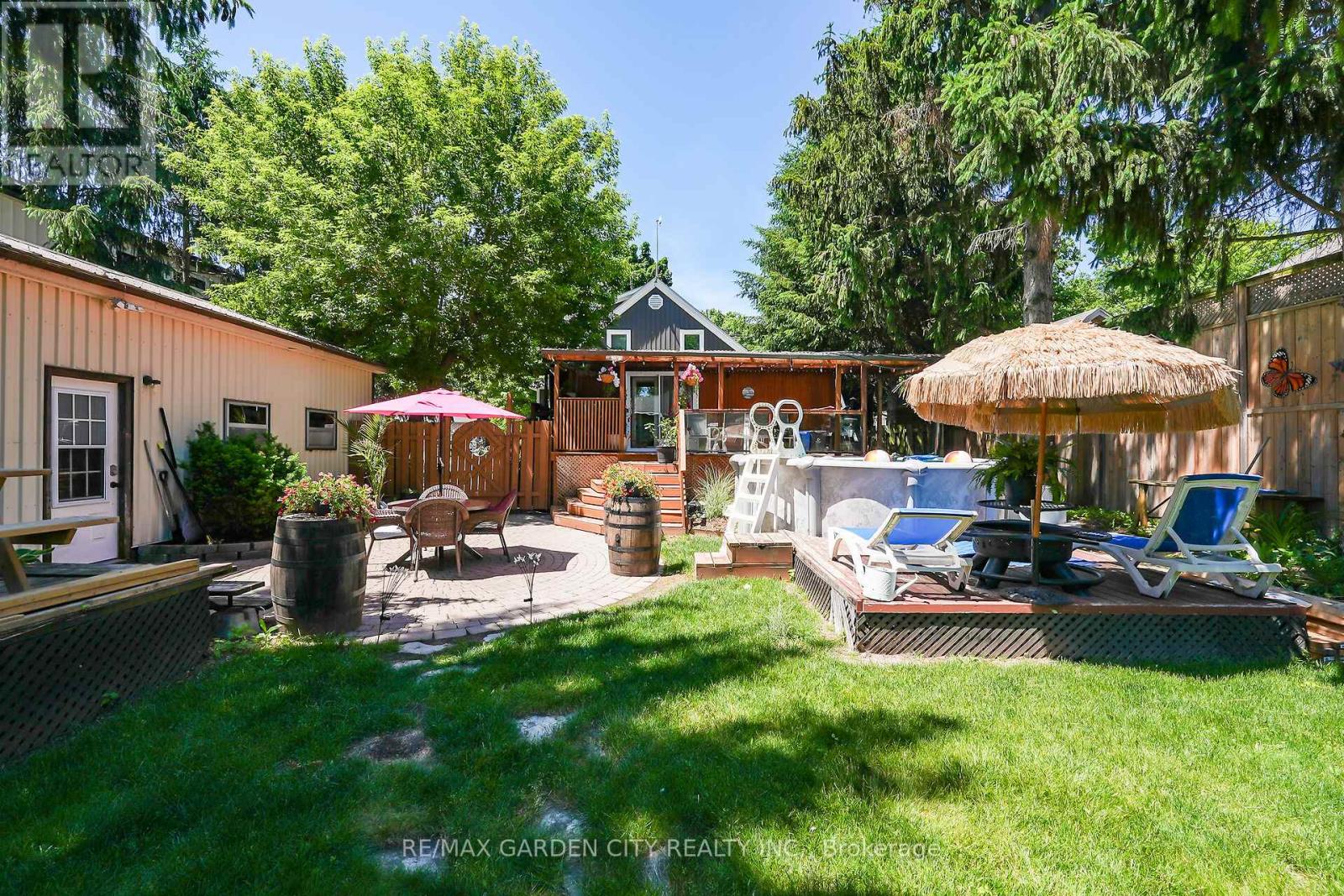 3555 Campden Road Property Photo 36