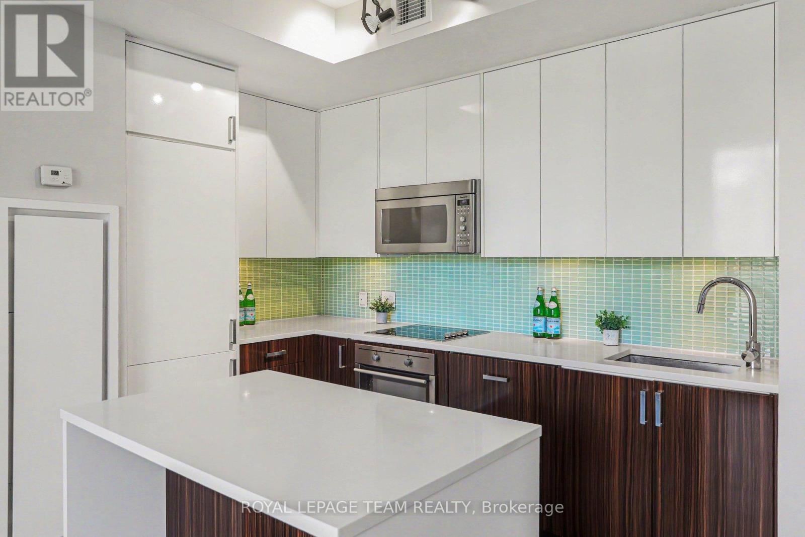 310 - 300 Lisgar Street E Property Photo 10