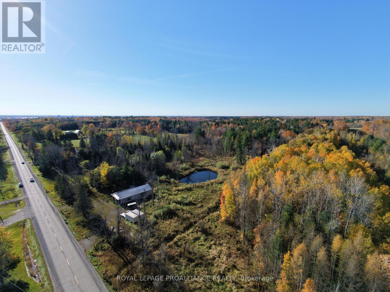 2102 County 44 Road Property Photo 1