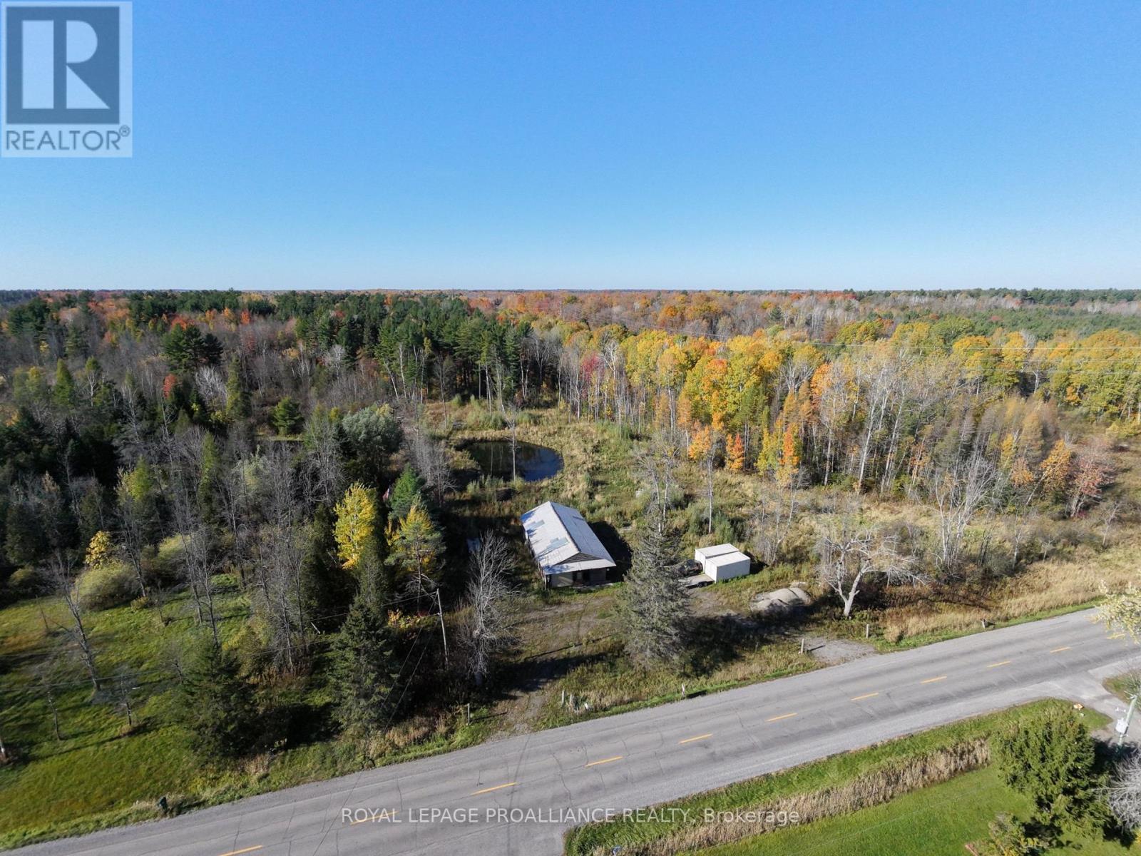 2102 County 44 Road Property Photo 4