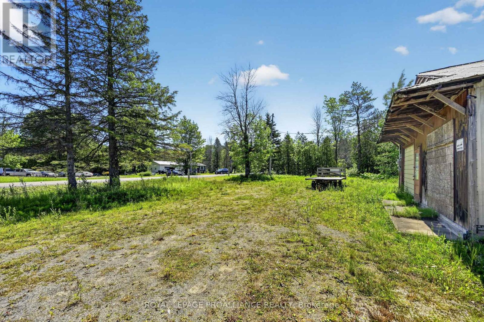 2102 County 44 Road Property Photo 12