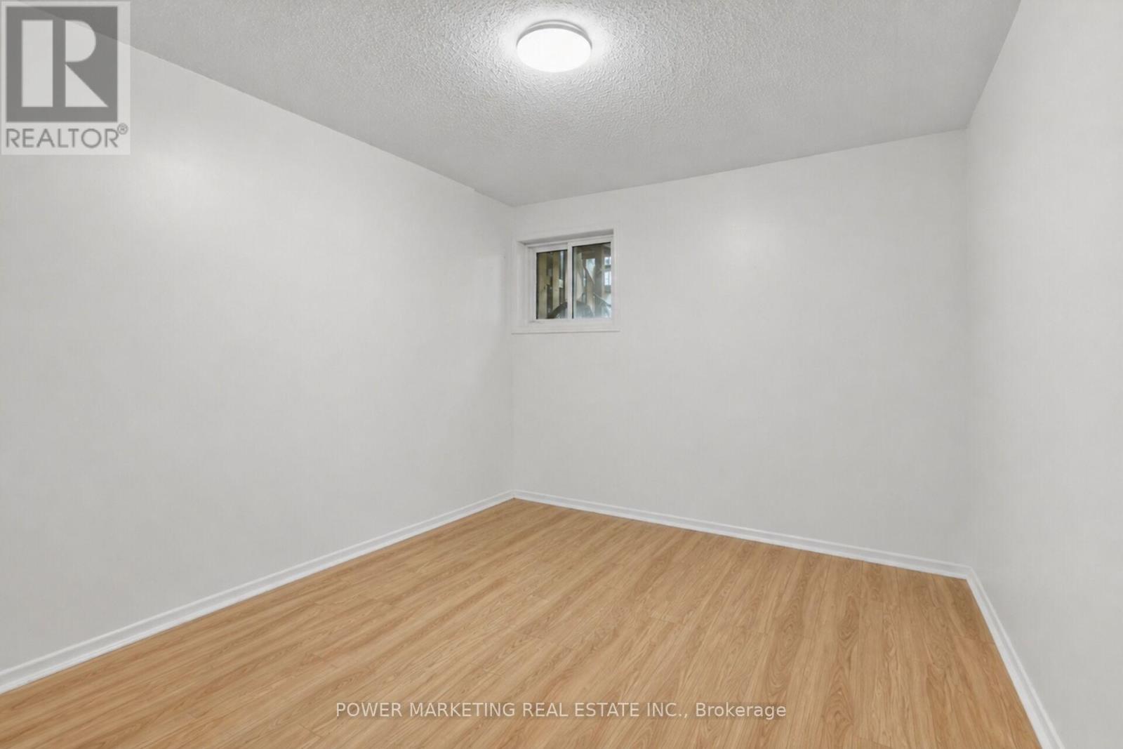 95 - 3415 Uplands Drive Property Photo 4