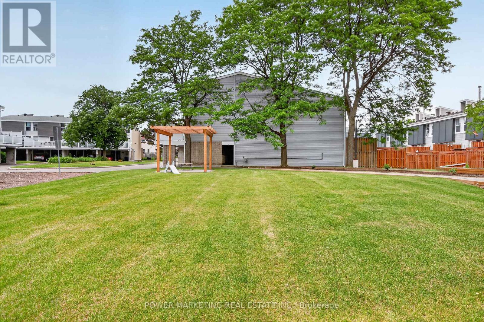 95 - 3415 Uplands Drive Property Photo 49