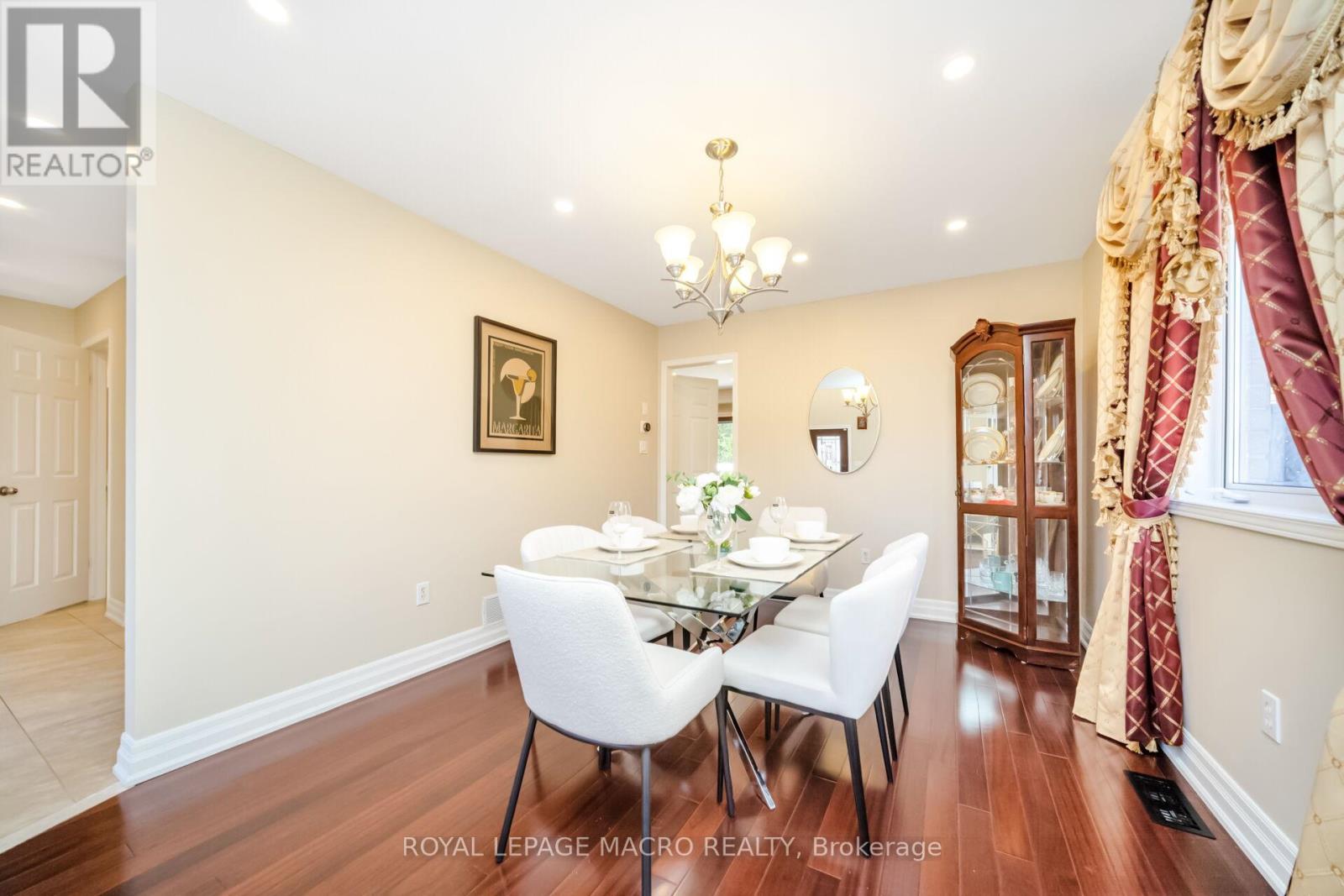 19 Sonata Avenue Property Photo 5