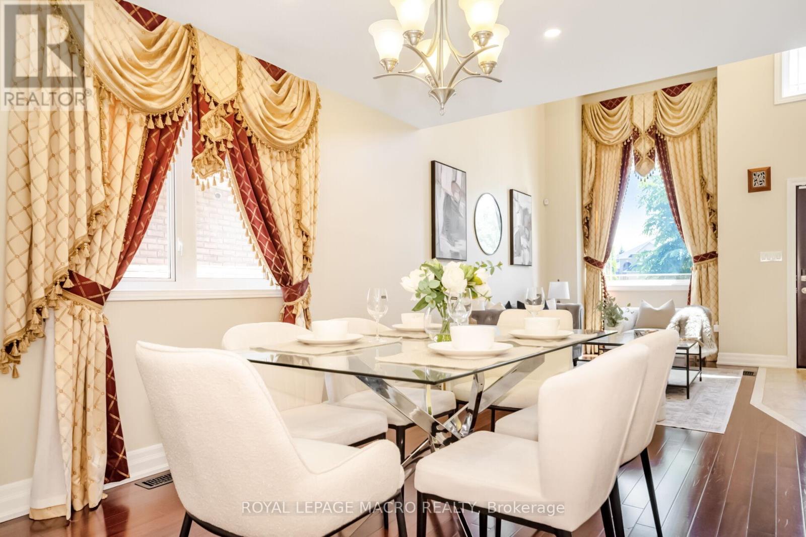 19 Sonata Avenue Property Photo 6