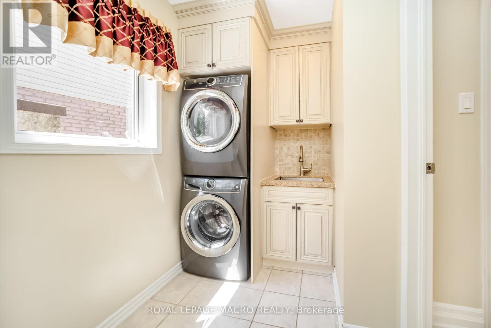 19 Sonata Avenue Property Photo 13