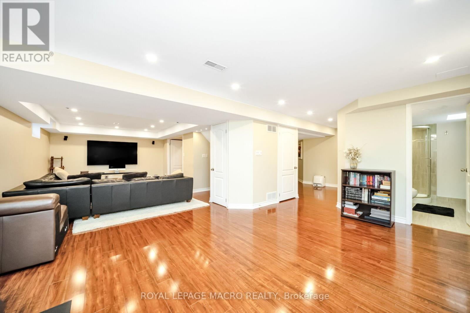 19 Sonata Avenue Property Photo 26