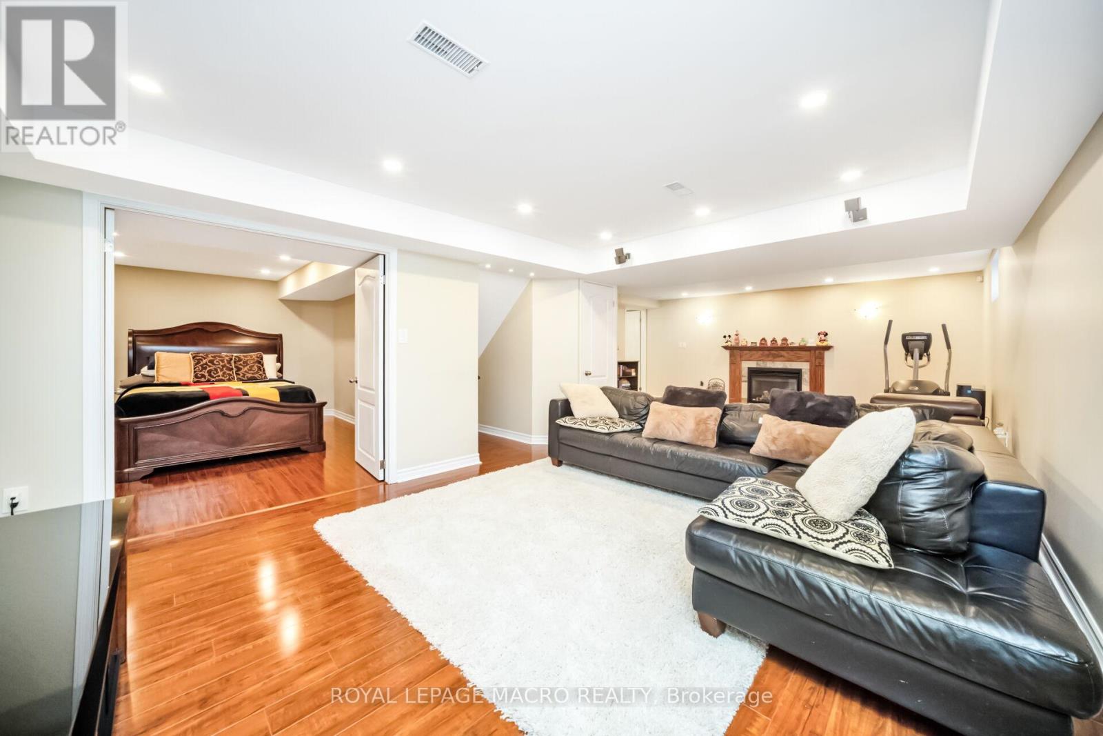 19 Sonata Avenue Property Photo 27