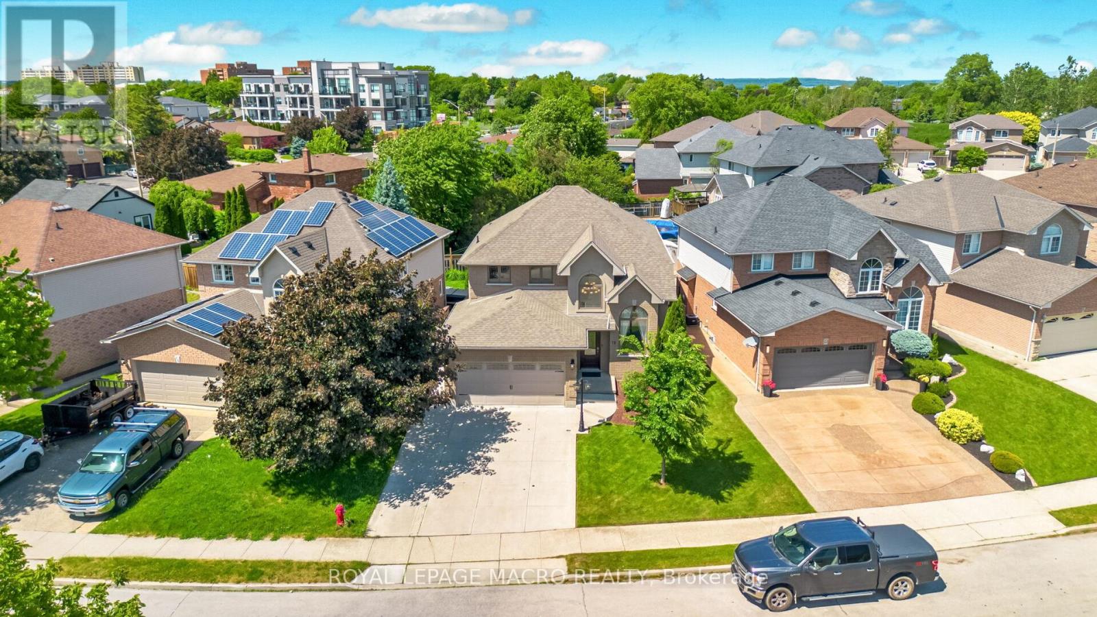 19 Sonata Avenue Property Photo 38