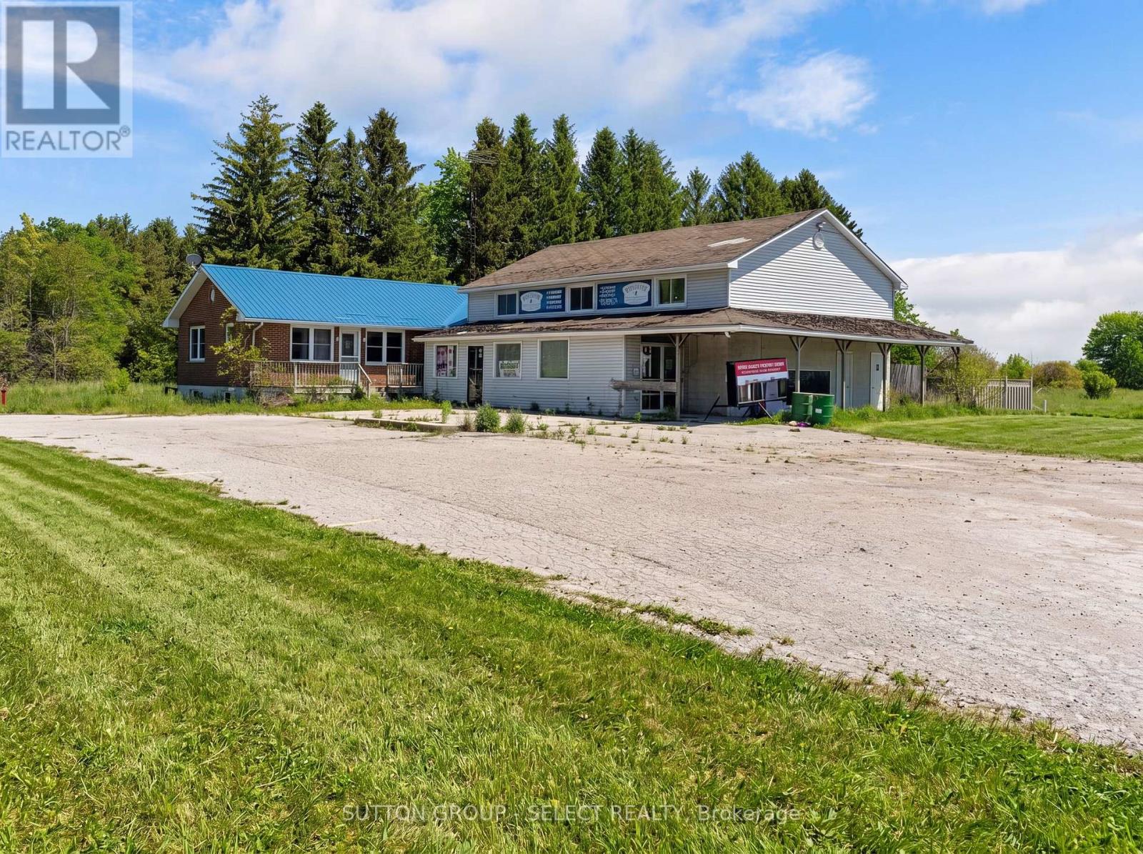 82522 Bluewater Highway Property Photo 4