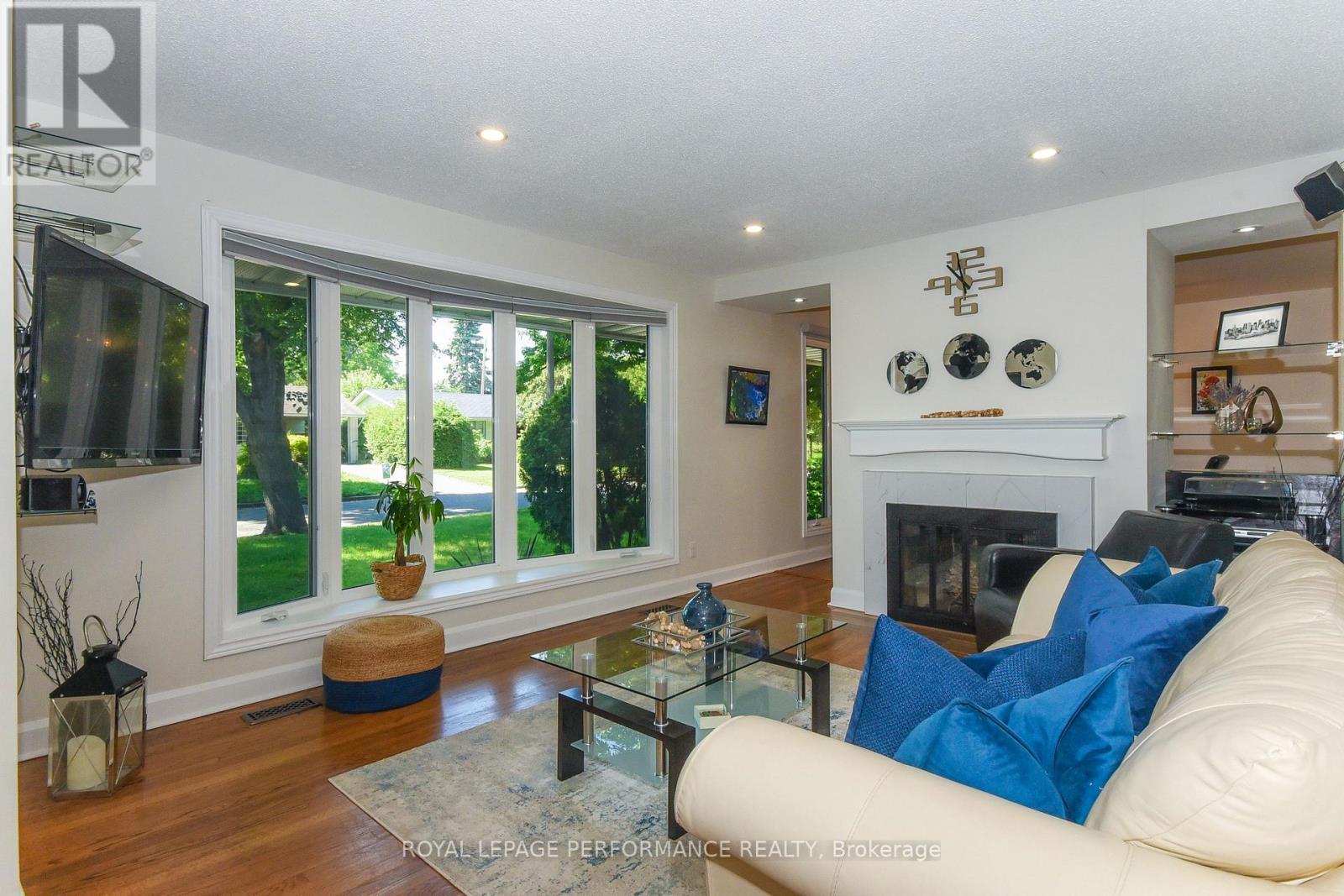 839 Nicholson Avenue Property Photo 4