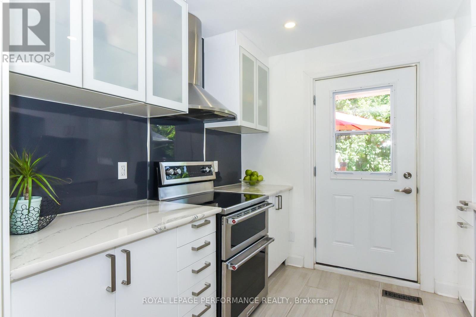 839 Nicholson Avenue Property Photo 14