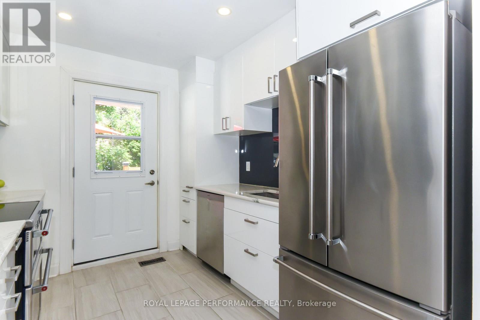 839 Nicholson Avenue Property Photo 15